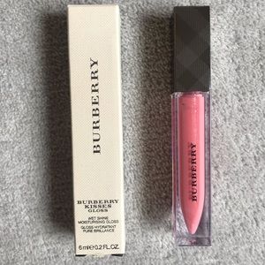 New!! Burberry Gloss